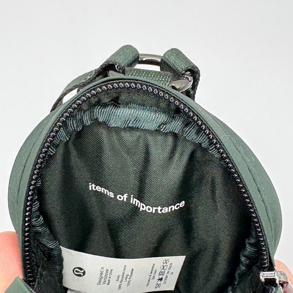 Lululemon Logo Coin Purse - Picture 2 of 5